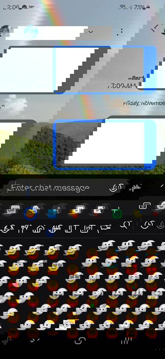 Sending a text and emoji on Android.