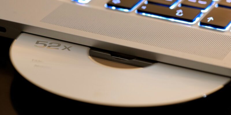 Cd Dying Recovery Laptop With Optical Drive Built In