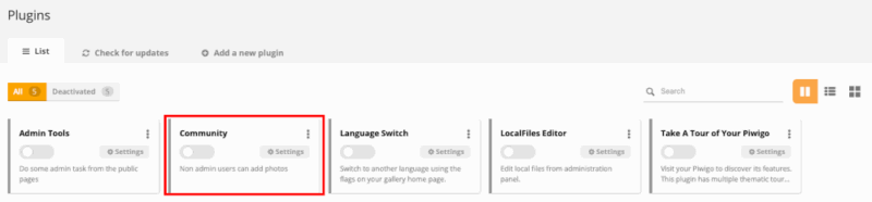 A screenshot showing the manually installed plugin appearing in the Piwigo plugins menu.